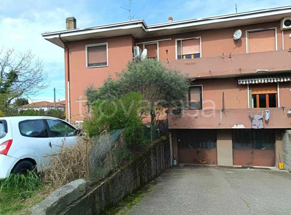 appartamento in vendita a Robecchetto con Induno in zona Malvaglio