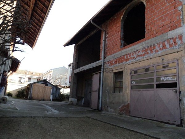 appartamento in vendita a Robecchetto con Induno in zona Malvaglio