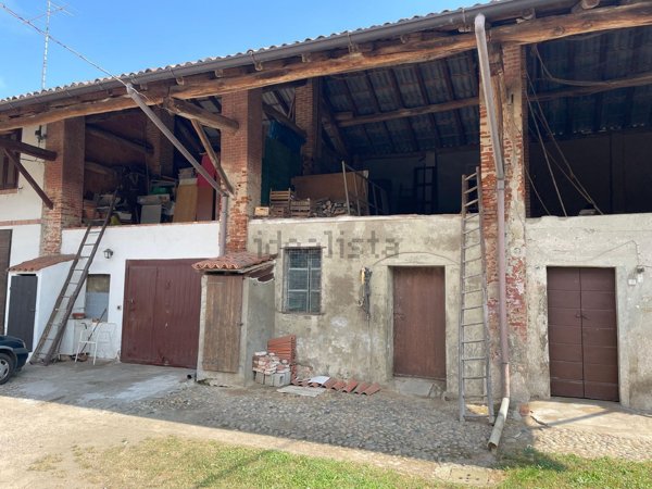 appartamento in vendita a Robecco sul Naviglio