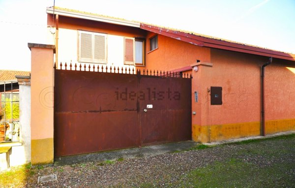 casa indipendente in vendita a Robecco sul Naviglio