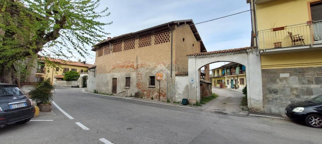 appartamento in vendita a Robecco sul Naviglio in zona Castellazzo de' Barzi