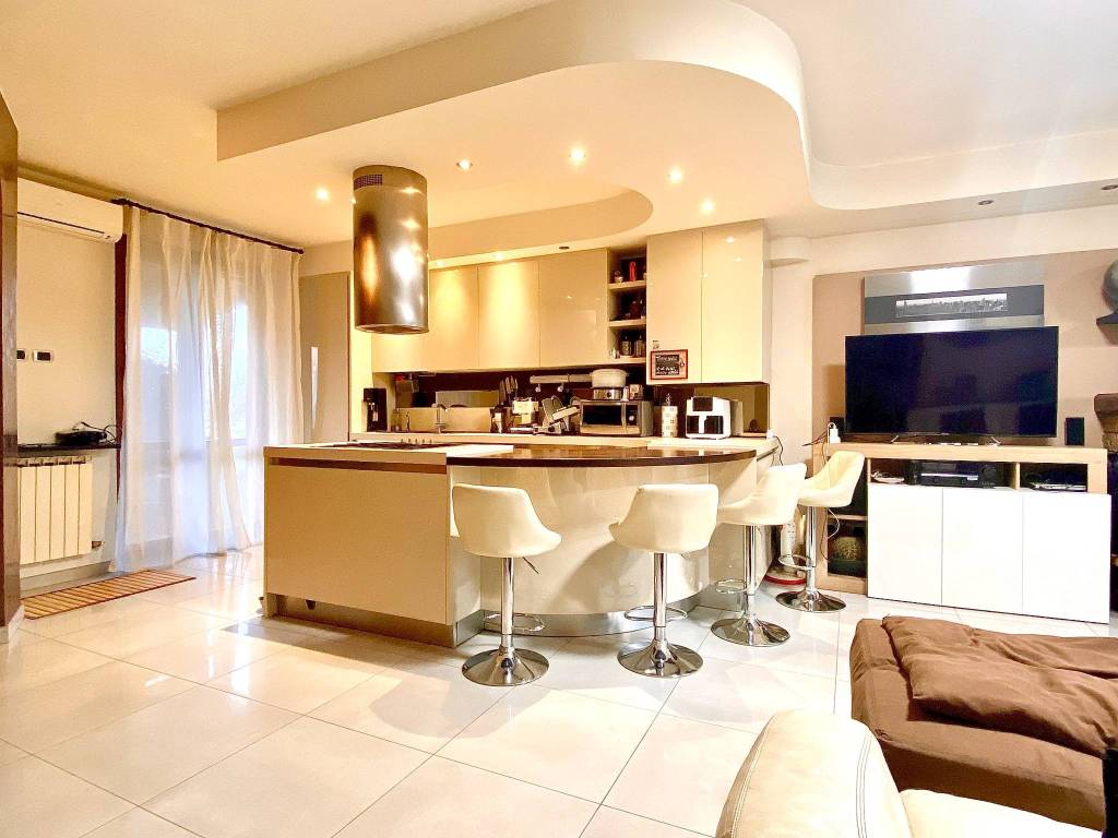 casa indipendente in vendita a Robecco sul Naviglio