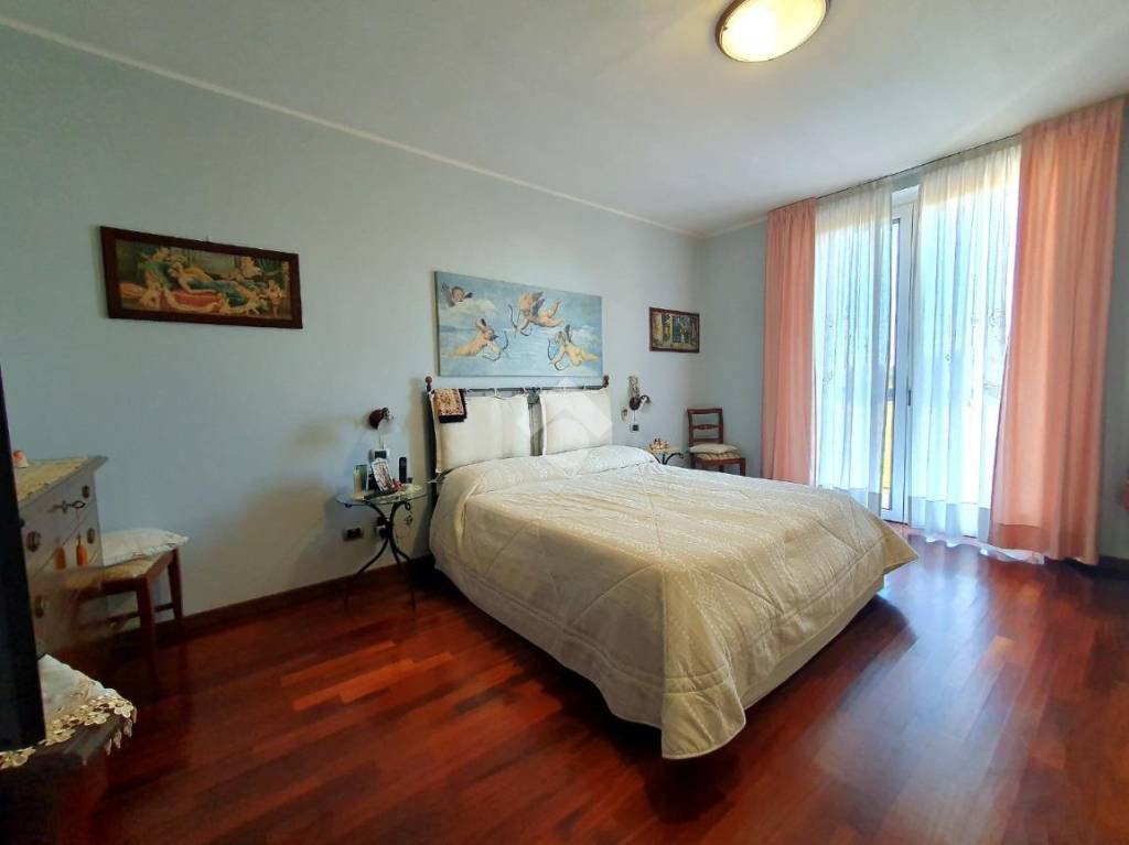 casa indipendente a Robecco sul Naviglio in zona Castellazzo de' Barzi