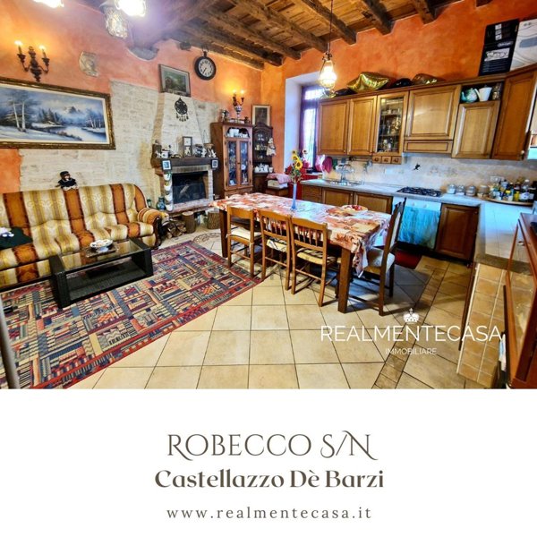 appartamento in vendita a Robecco sul Naviglio in zona Castellazzo de' Barzi