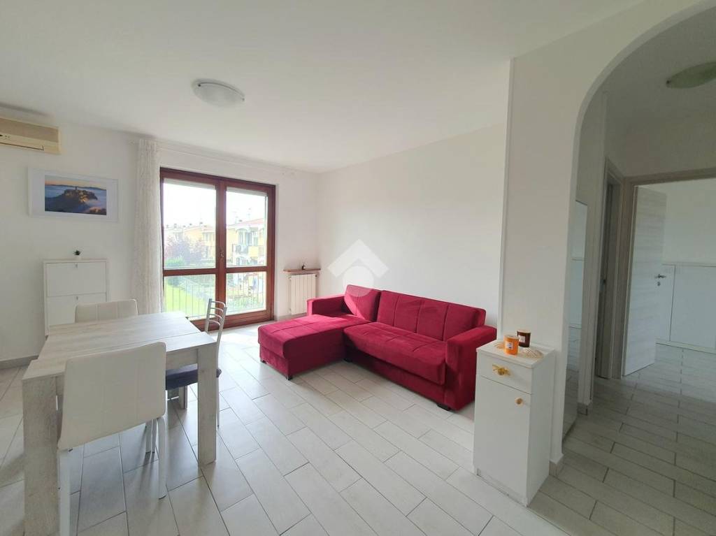 appartamento in vendita a Robecco sul Naviglio