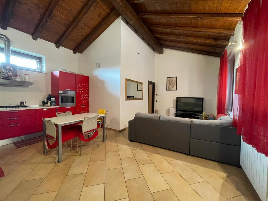 appartamento in vendita a Robecco sul Naviglio
