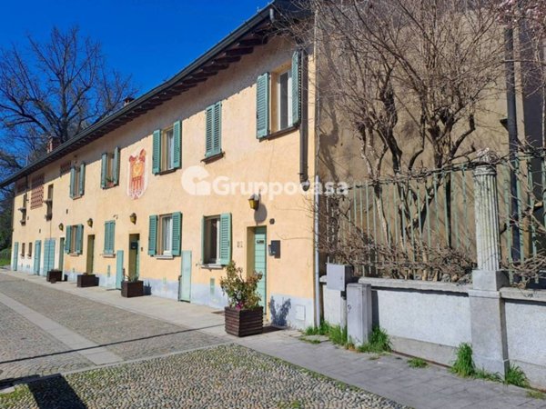 appartamento in vendita a Robecco sul Naviglio