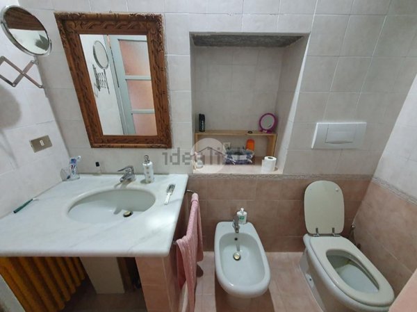 capannone in vendita a Robecco sul Naviglio