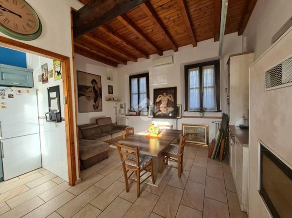 appartamento in vendita a Robecco sul Naviglio