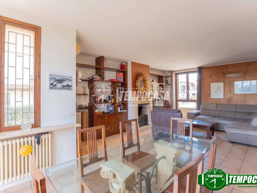 casa indipendente in vendita a Robecco sul Naviglio