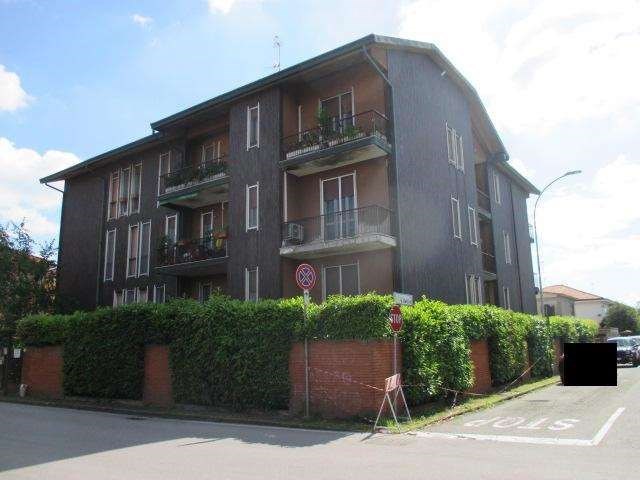 appartamento in vendita a Robecco sul Naviglio