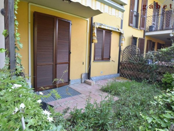 appartamento in vendita a Robecco sul Naviglio