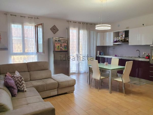 appartamento in vendita a Robecco sul Naviglio