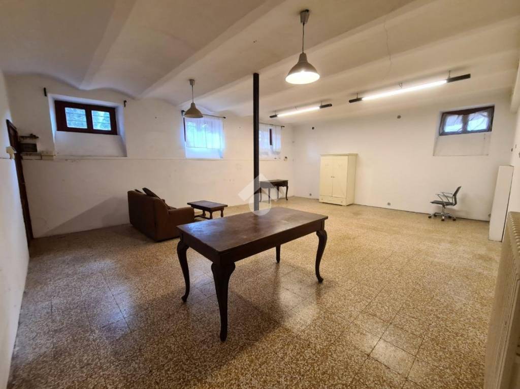 appartamento in vendita a Robecco sul Naviglio in zona Casterno