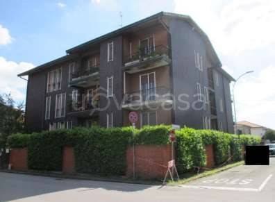 appartamento in vendita a Robecco sul Naviglio