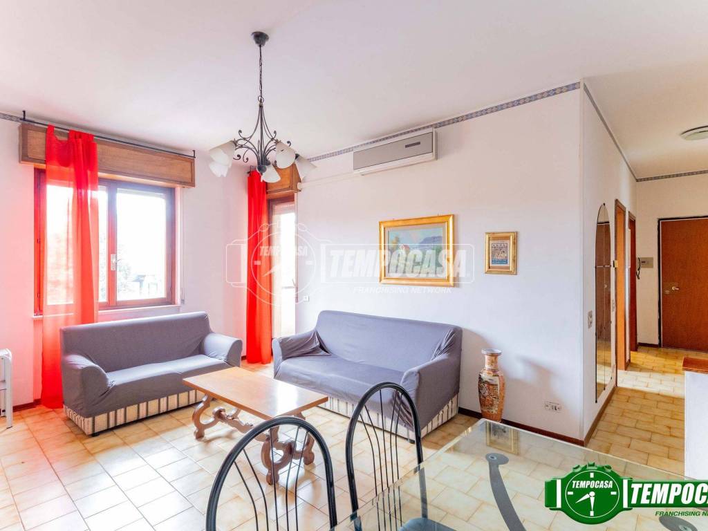 appartamento in vendita a Robecco sul Naviglio