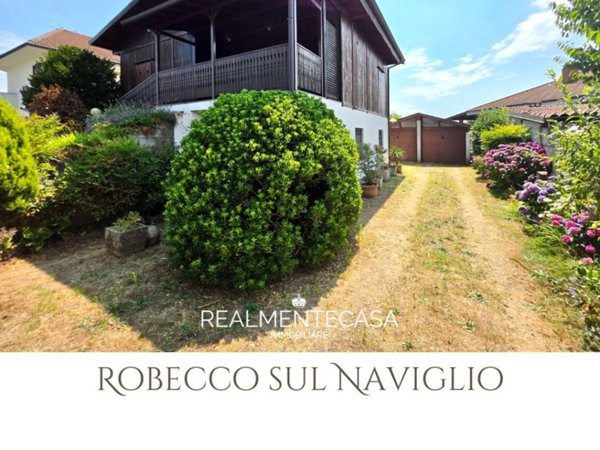 casa indipendente in vendita a Robecco sul Naviglio in zona Cascinazza