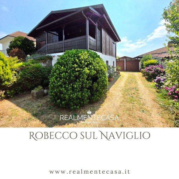 casa indipendente in vendita a Robecco sul Naviglio in zona Cascinazza