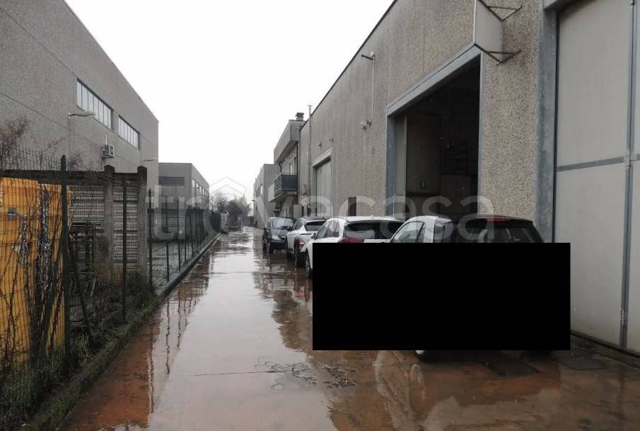 appartamento in vendita a Robecco sul Naviglio