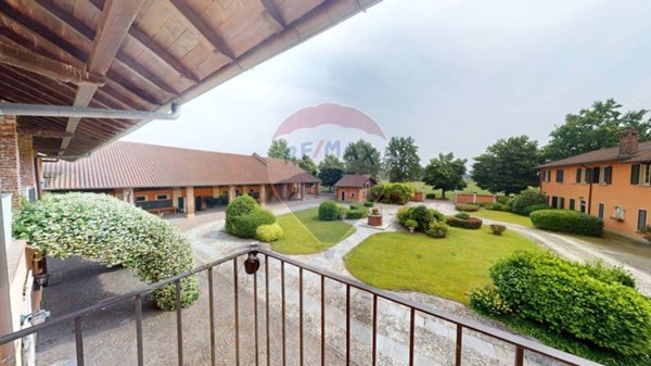 casa indipendente in vendita a Robecco sul Naviglio