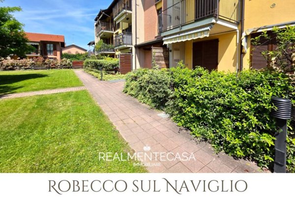 appartamento in vendita a Robecco sul Naviglio