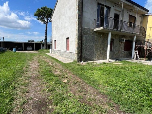 appartamento in vendita a Robecco sul Naviglio