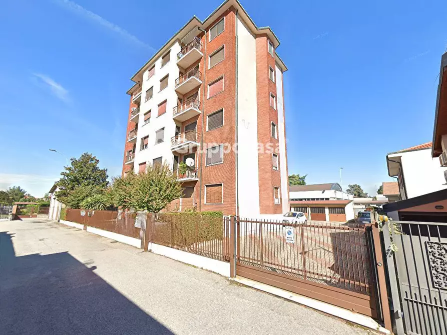 appartamento in vendita a Robecco sul Naviglio