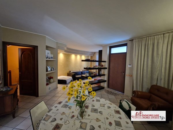 casa indipendente in vendita a Robecco sul Naviglio