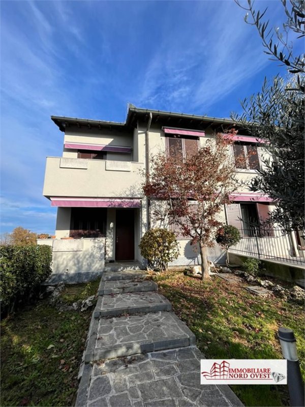 casa indipendente in vendita a Robecco sul Naviglio