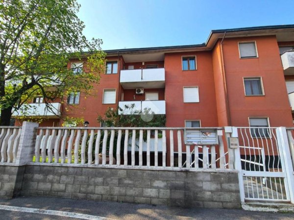 appartamento in vendita a Robecco sul Naviglio