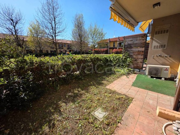 appartamento in vendita a Robecco sul Naviglio