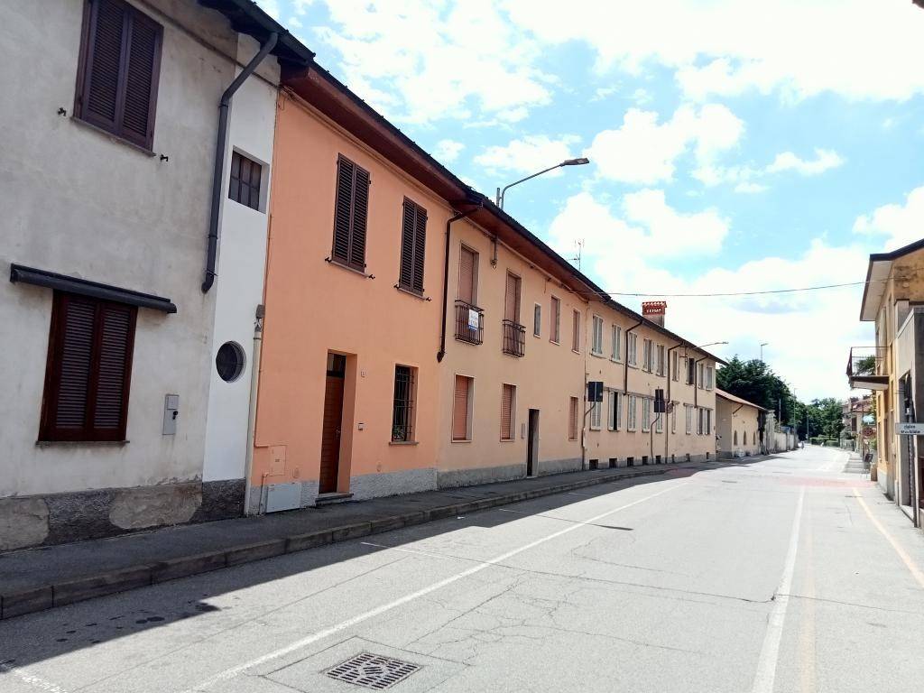 appartamento in vendita a Robecco sul Naviglio
