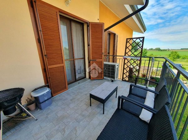 appartamento in vendita a Robecco sul Naviglio