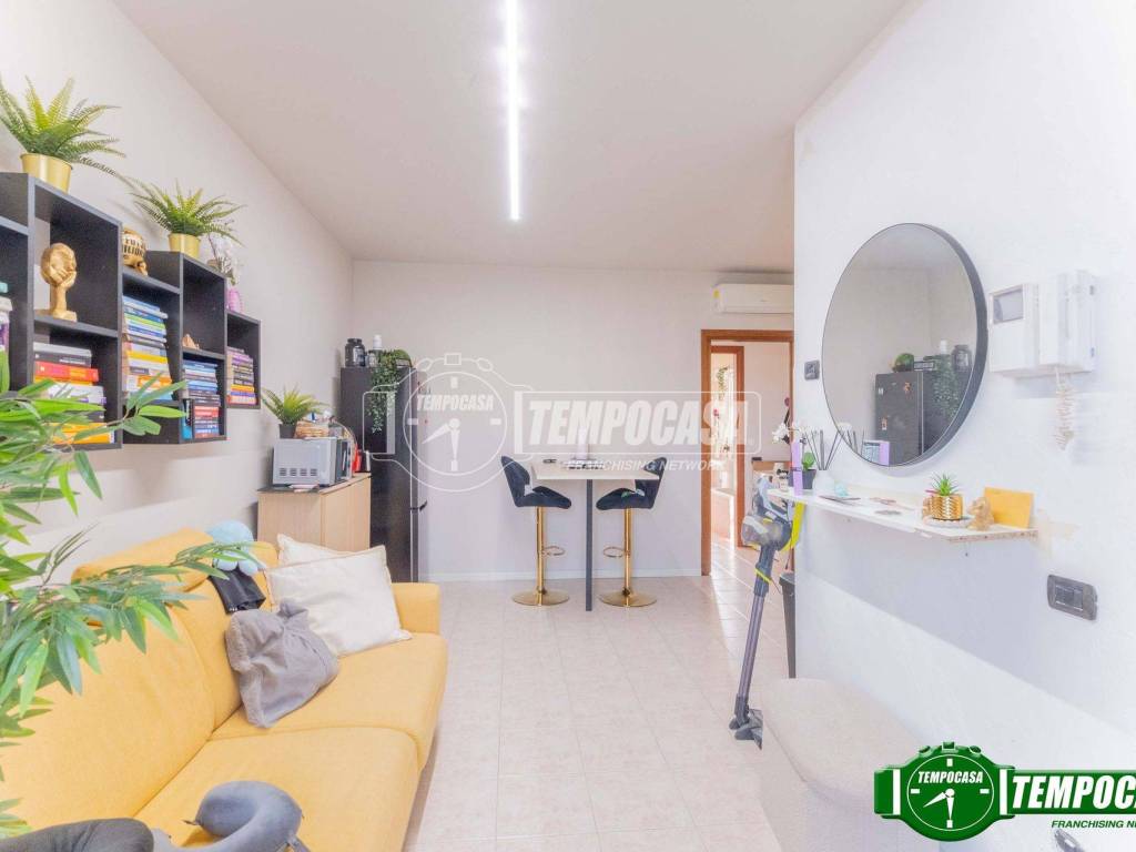 appartamento in vendita a Robecco sul Naviglio