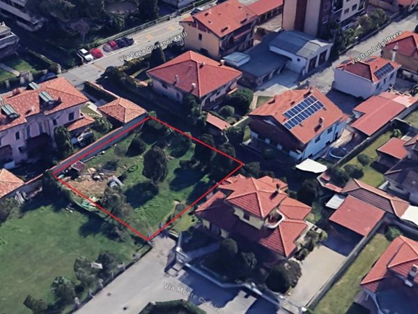 terreno edificabile in vendita a Robecco sul Naviglio