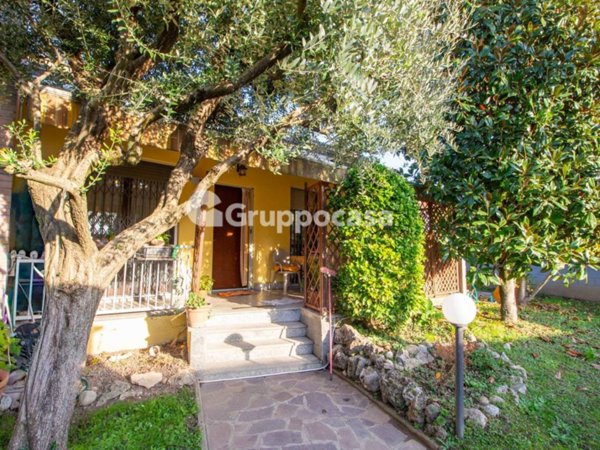 appartamento in vendita a Robecco sul Naviglio