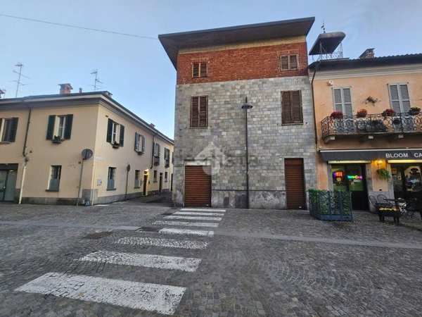 appartamento in vendita a Robecco sul Naviglio