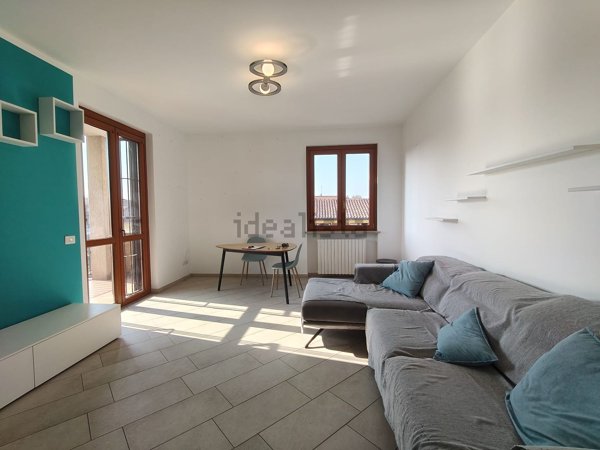 appartamento in vendita a Robecco sul Naviglio