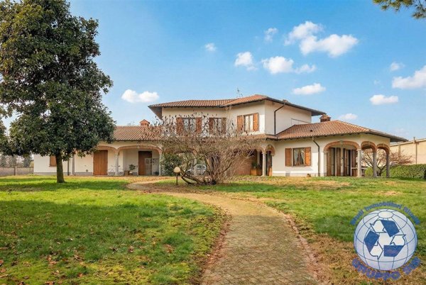 casa indipendente in vendita a Robecco sul Naviglio in zona Cascinazza