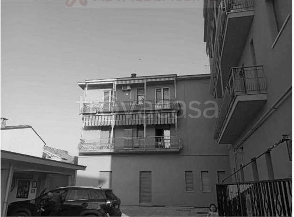 appartamento in vendita a Robecco sul Naviglio