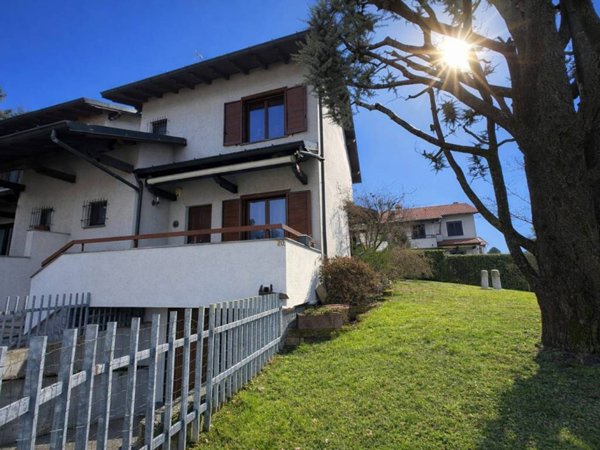 casa indipendente in vendita a Robecco sul Naviglio