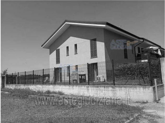 appartamento in vendita a Robecco sul Naviglio