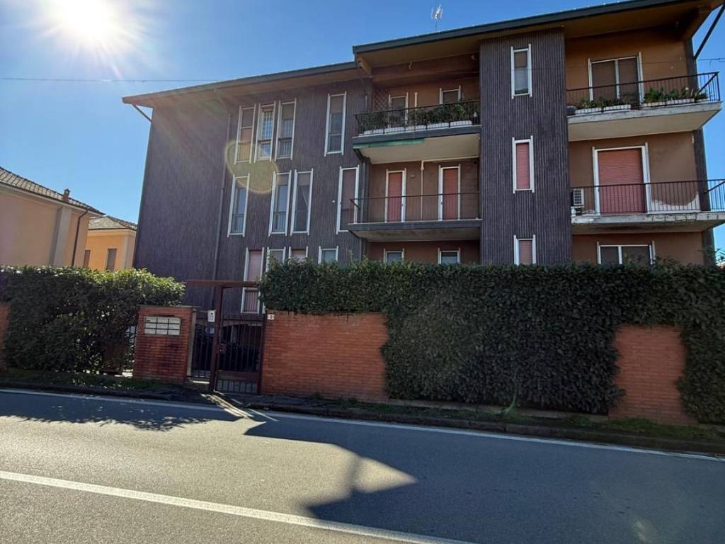 appartamento in vendita a Robecco sul Naviglio