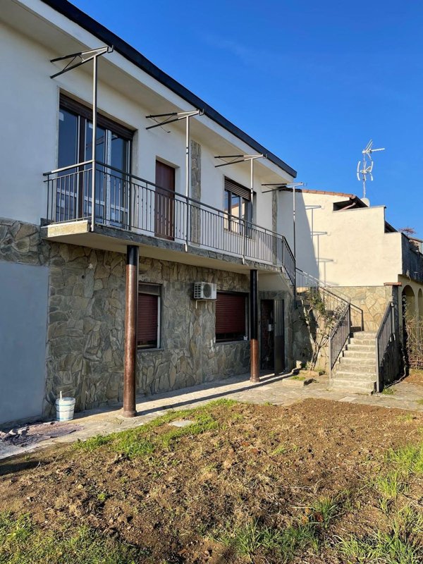 appartamento in vendita a Robecco sul Naviglio