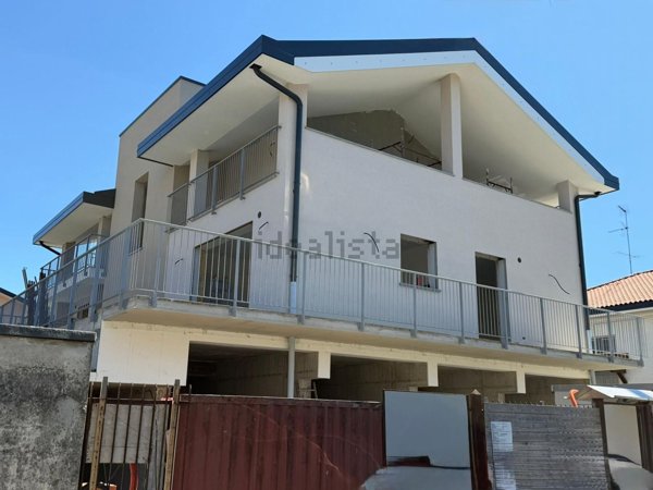 appartamento in vendita a Robecco sul Naviglio