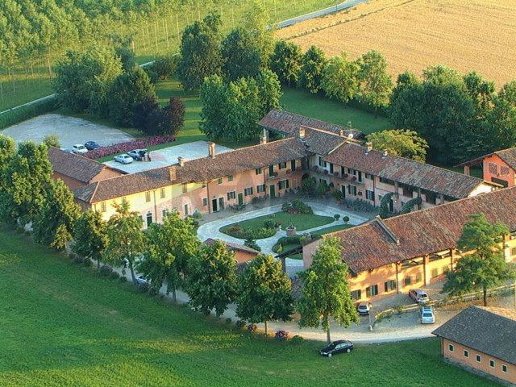 casale in vendita a Robecco sul Naviglio