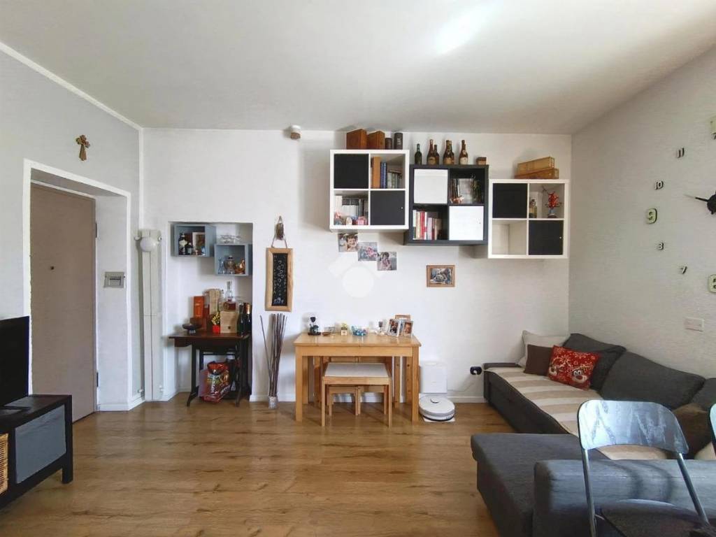 appartamento in vendita a Robecco sul Naviglio