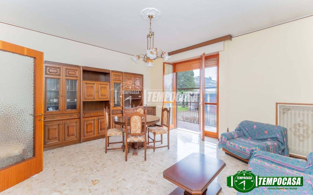 appartamento in vendita a Robecco sul Naviglio