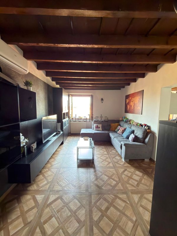 appartamento in vendita a Robecco sul Naviglio