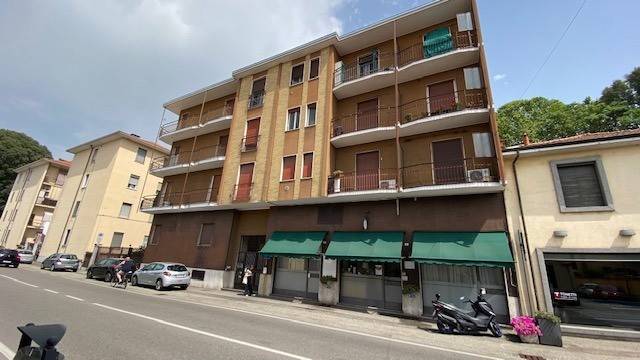 appartamento in vendita a Robecco sul Naviglio